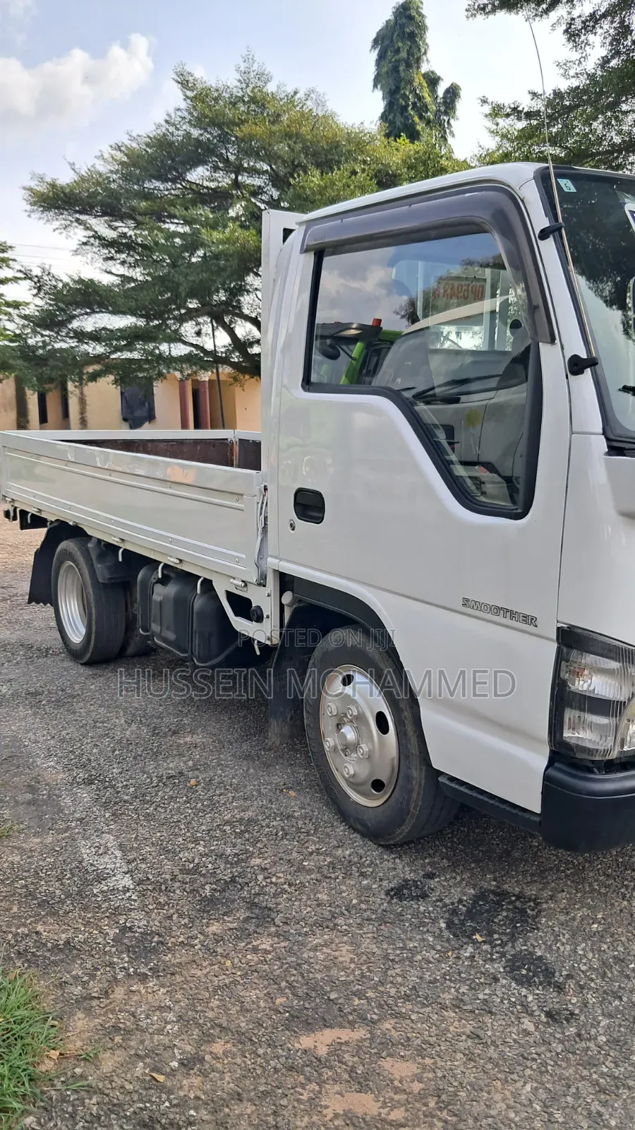 Nissan Atlas 2010 White
