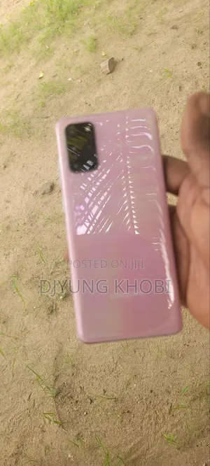 Samsung Galaxy S20+ 128 GB Pink