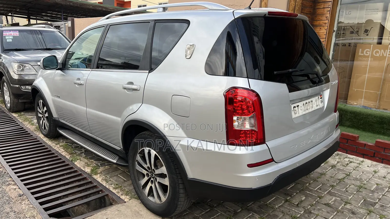 SsangYong Rexton 2016 Silver