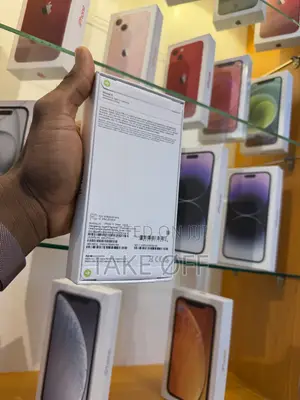 New Apple iPhone 13 128 GB White