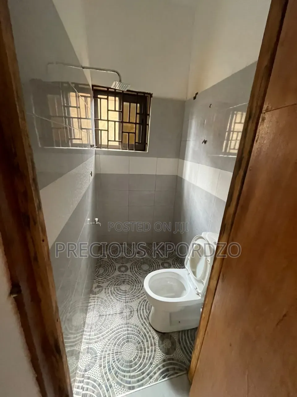 1bdrm Room & Parlour in Forster Home Last, Frafraha for rent