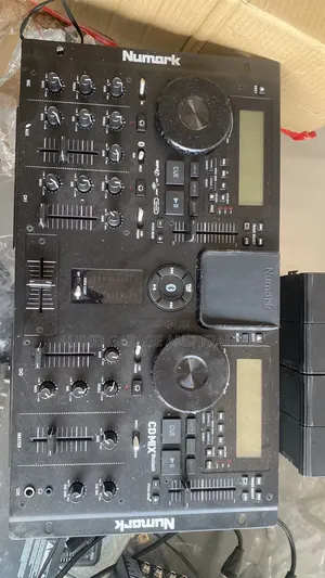 Numark Mixer