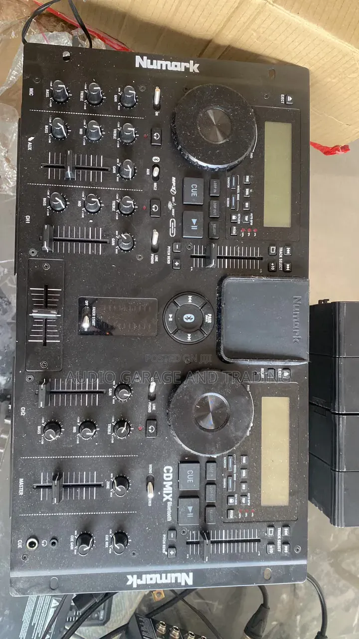 Numark Mixer