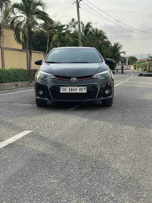 Toyota Corolla 2015 Black