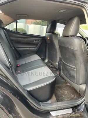 Toyota Corolla 2015 Black