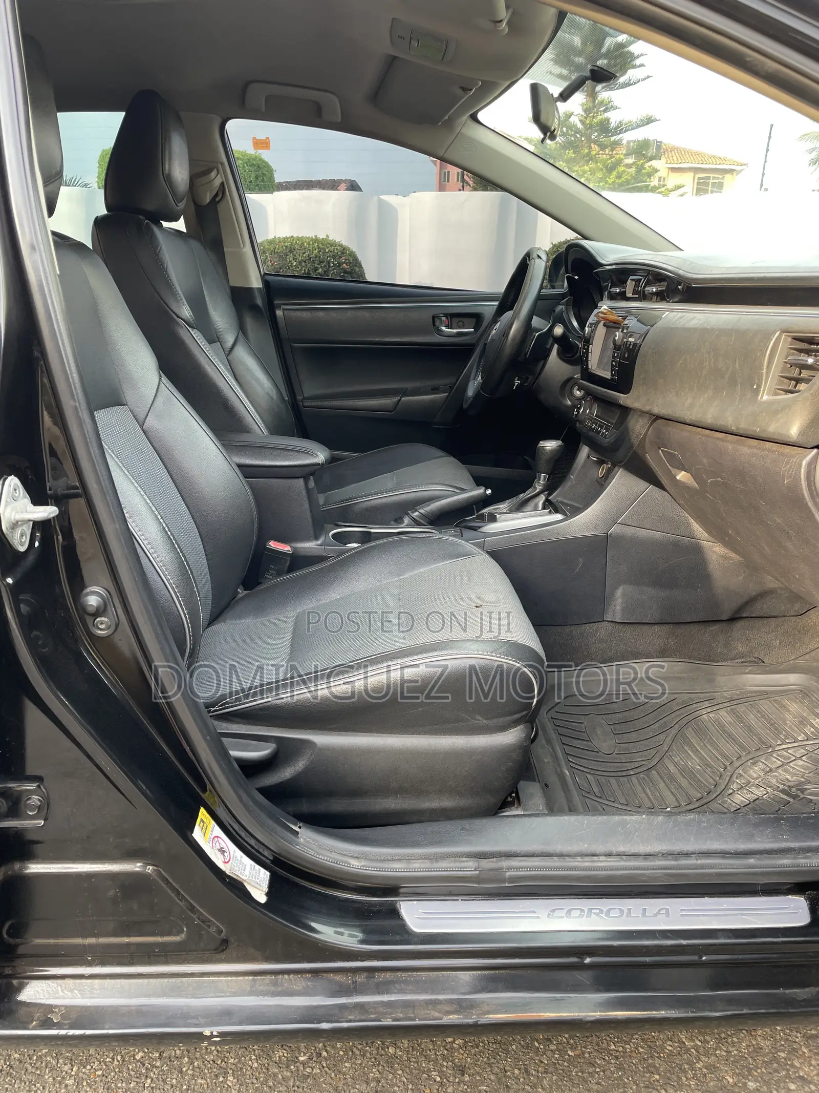 Toyota Corolla 2015 Black