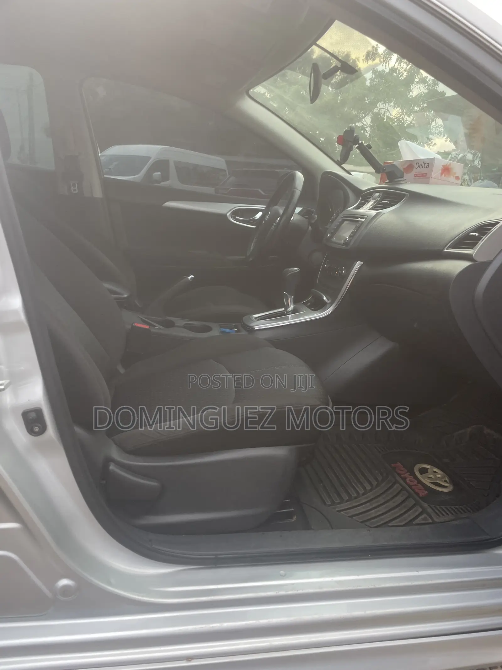 Nissan Sentra 2014 Silver