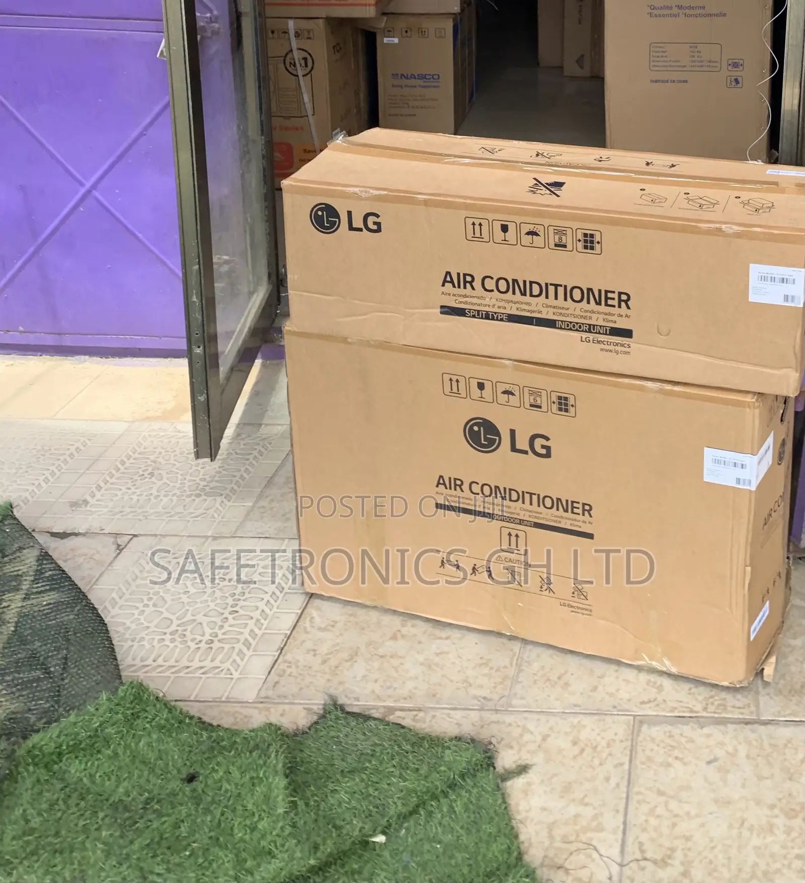 Cool Air (Dual Inverter) 1.5 Horsepower LG Split Type AC