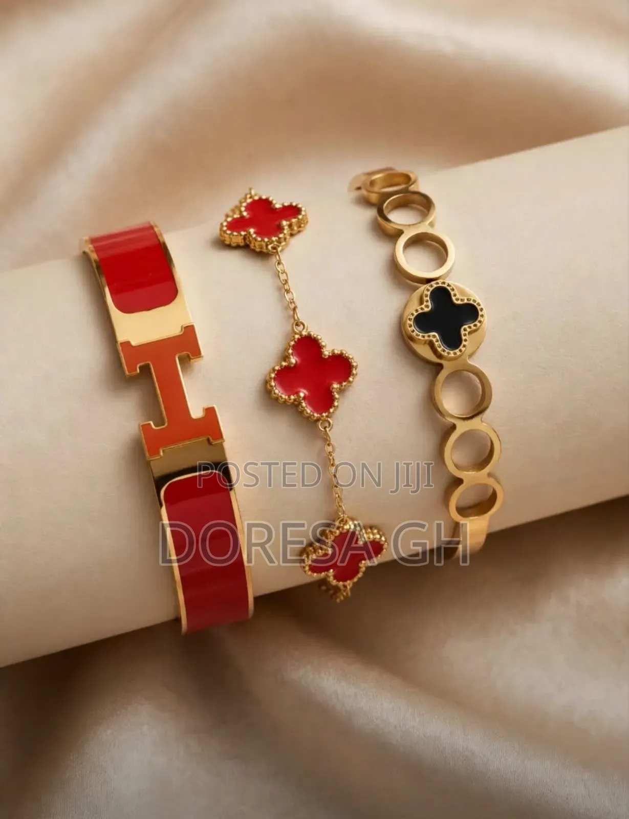 Bangle and Bracelet Set With Gift Case for Ladies