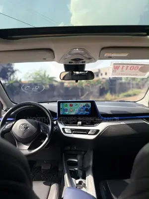 Toyota C-HR 2023 White