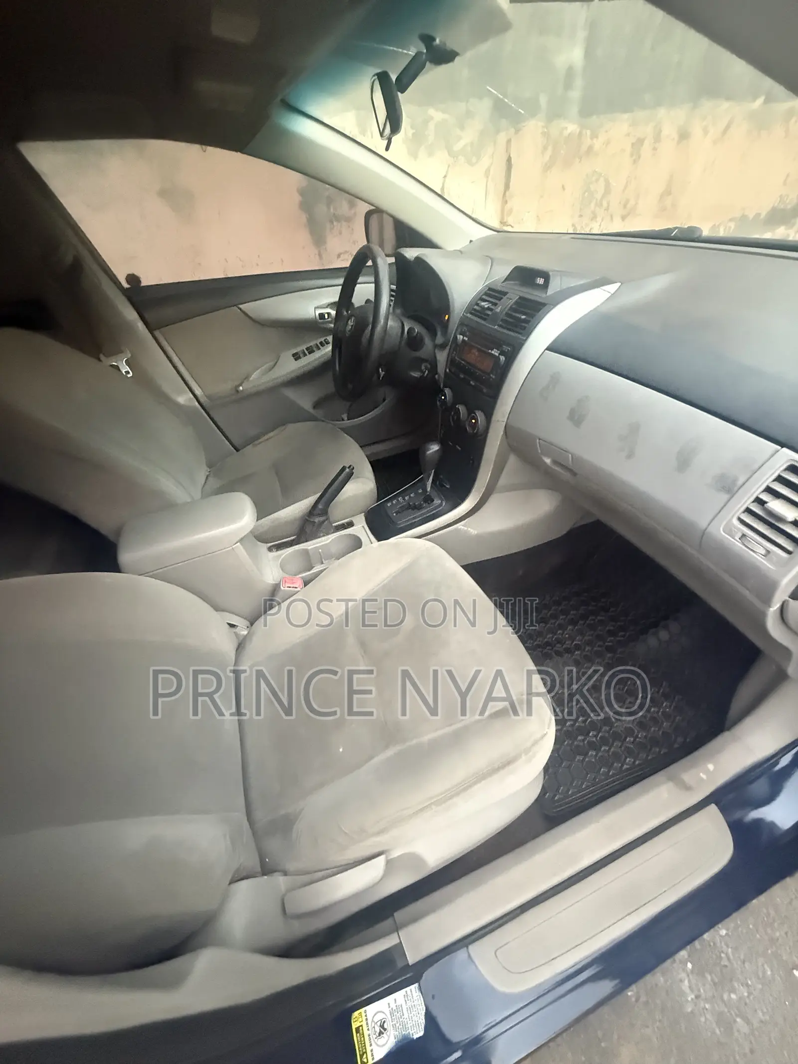 Toyota Corolla LE 4dr Sedan (1.8L 4cyl 4A) 2013 Blue