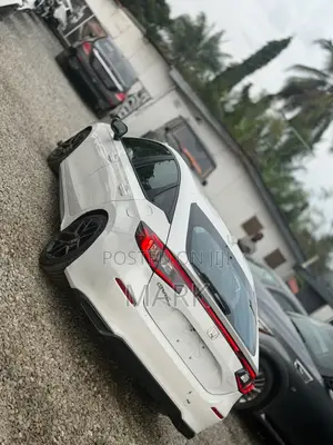 Honda Civic Sport CVT 2023 White