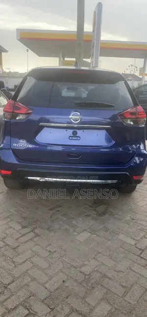 Nissan Rogue 2018 Blue