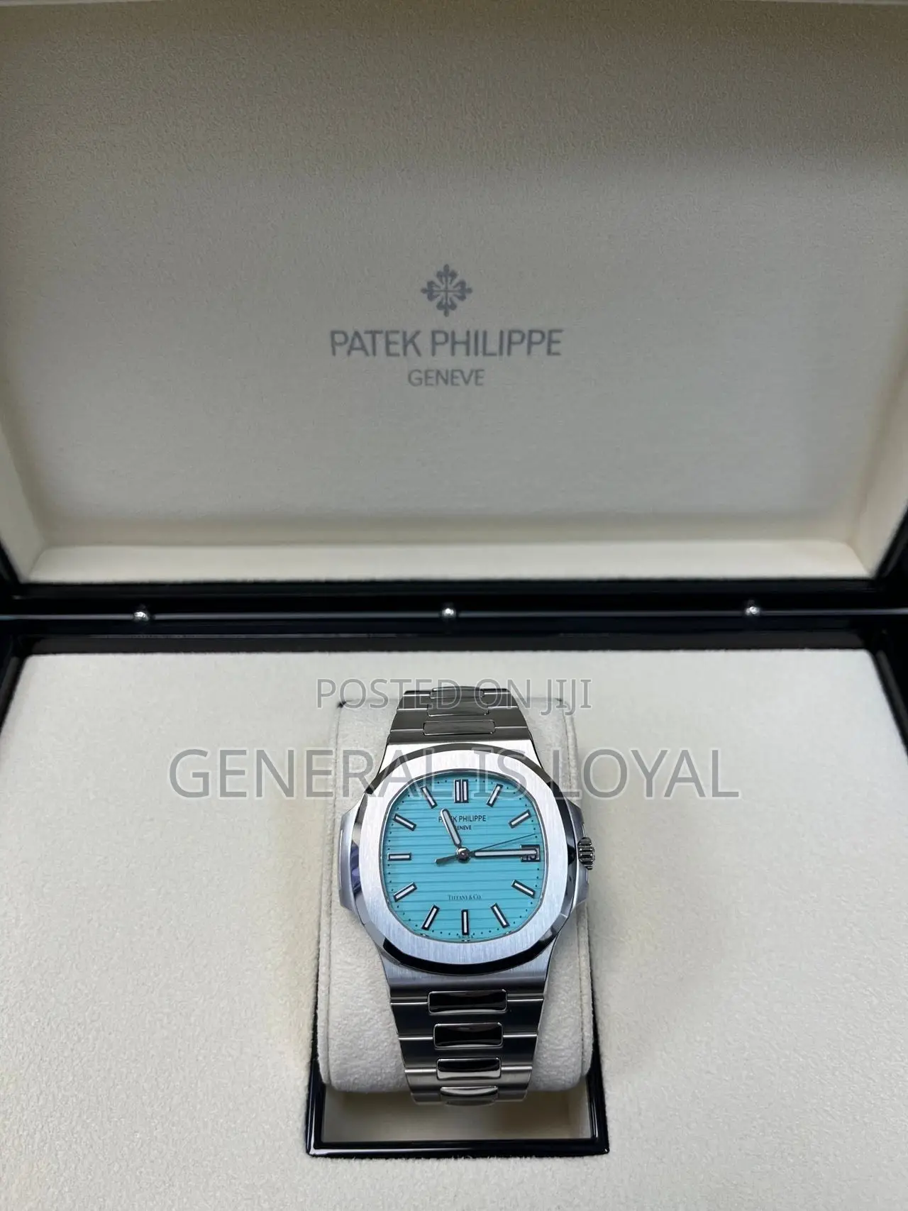Patek Philippe Nautilus 'Tiffany & Co.' Automatic Blue Dial