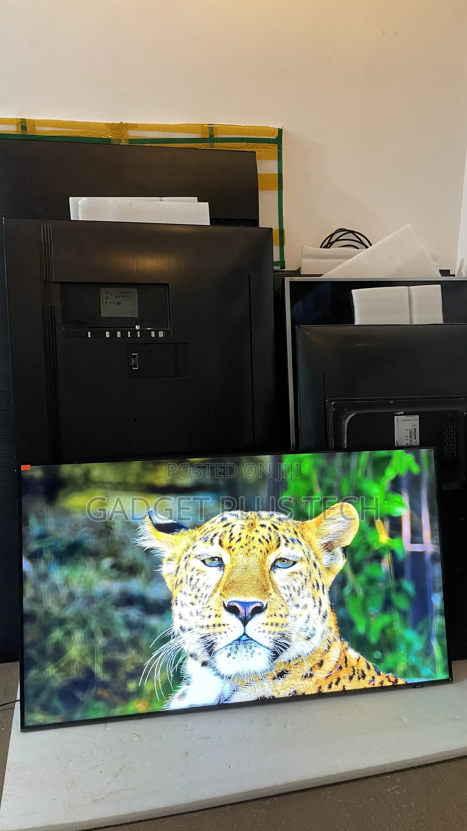 2022/23 50” Samsung QLED 4K UHD Smart TV (Airslim)