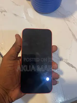 Apple iPhone 12 64 GB Red
