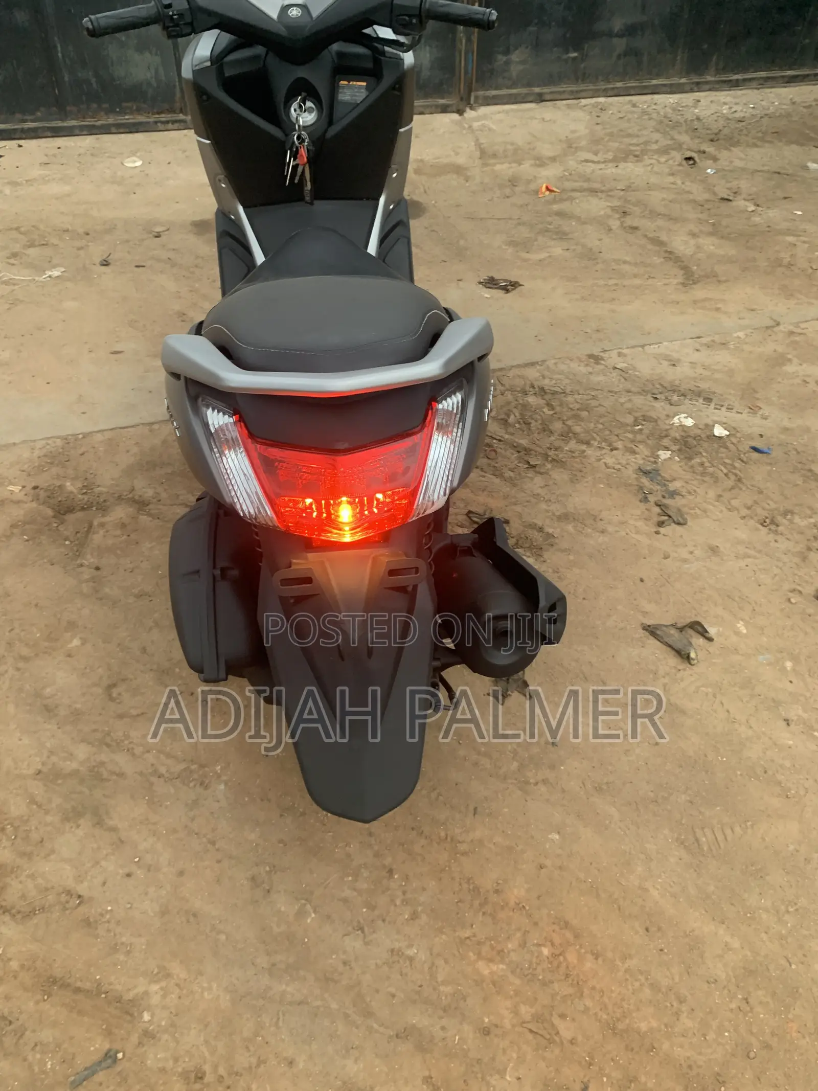 Yamaha NMAX 155 2022 Silver