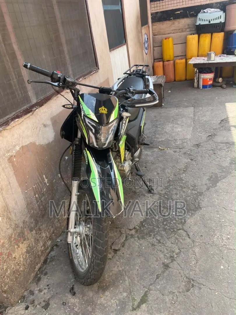 New Royal Motorcycle 2026 Green