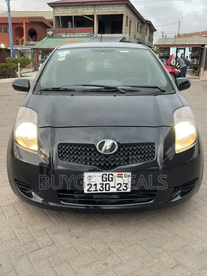 Toyota Vitz 2010 Black