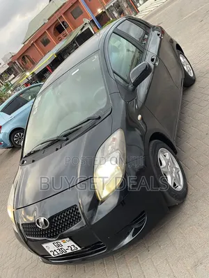 Toyota Vitz 2010 Black