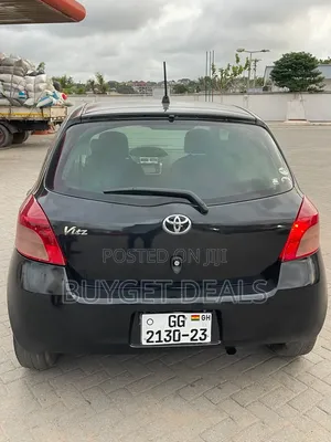 Toyota Vitz 2010 Black