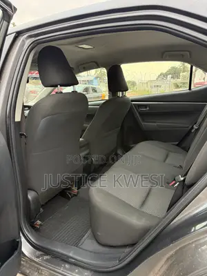 Toyota Corolla LE 4dr Sedan (1.8L 4cyl CVT) 2015 Gray