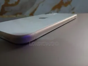 Apple iPhone 11 128 GB White
