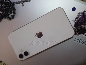 Apple iPhone 11 128 GB White