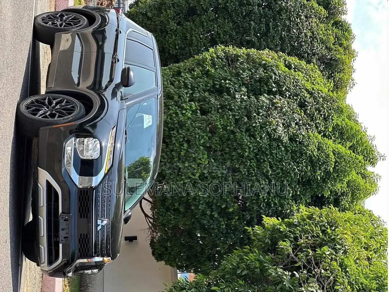 Mitsubishi Outlander 2023 Black