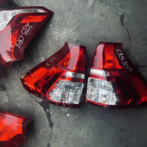 Honda CR-V 2016 Taillight Pair