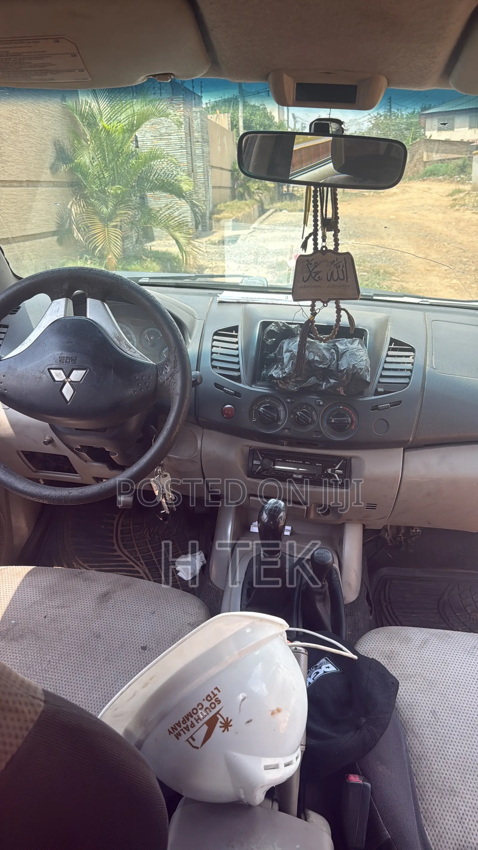 Mitsubishi L200 Double Cab 2.5 180hp 4WD 2009 White