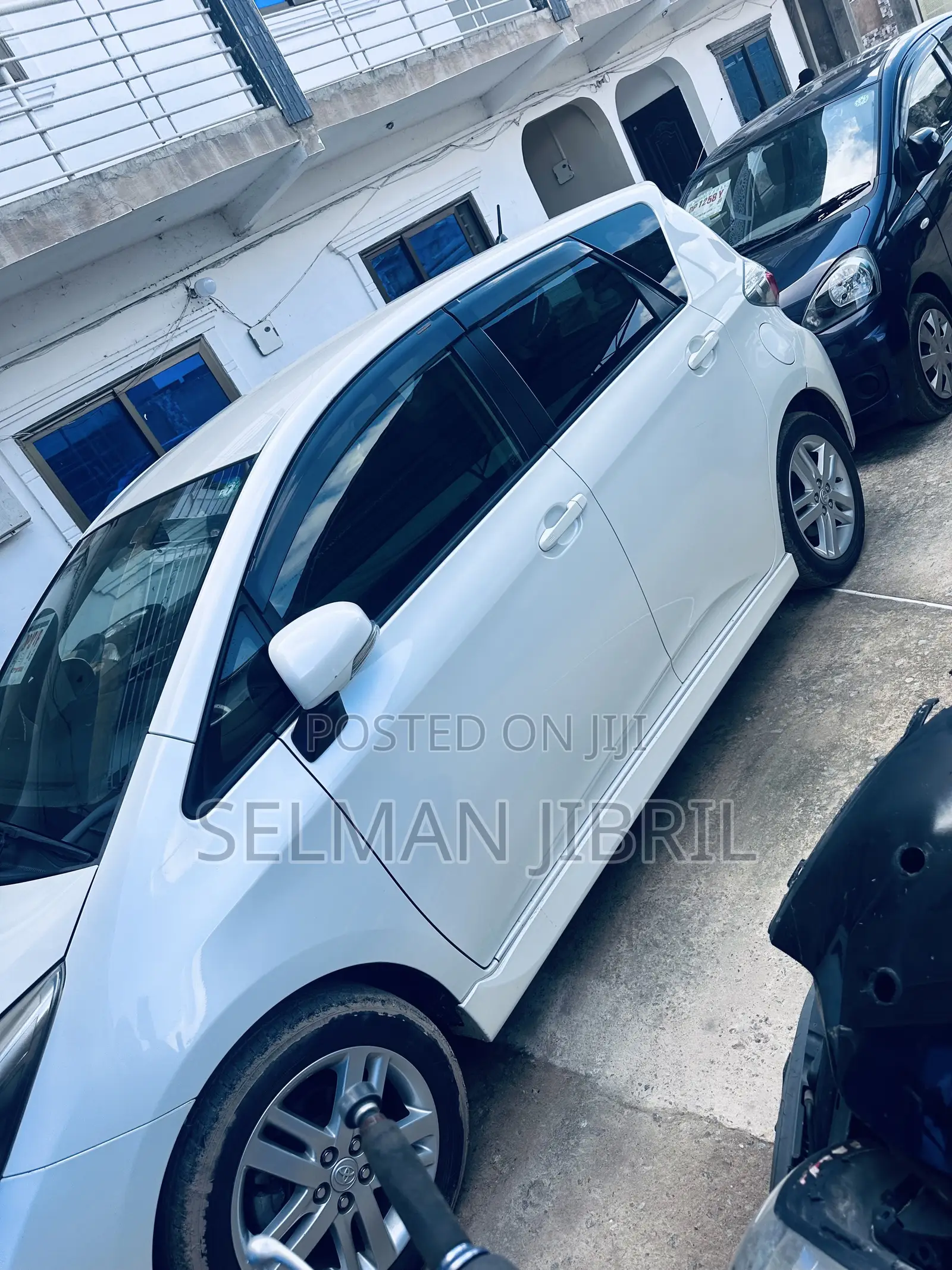 Toyota Ractis 2014 White
