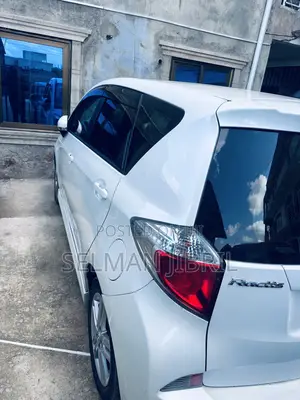 Toyota Ractis 2014 White