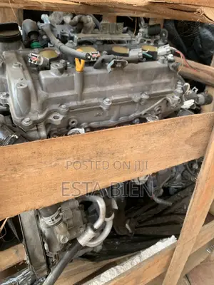 Toyota Vitz Engine With Gearbox Complete
