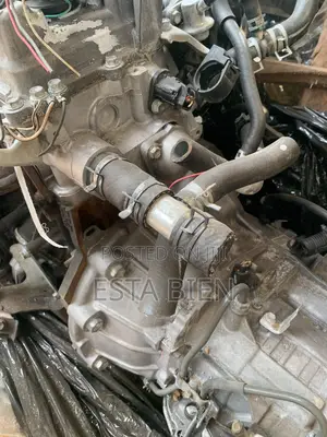 Toyota Vitz Engine With Gearbox Complete