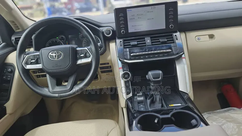 Toyota Land Cruiser 2024 Black
