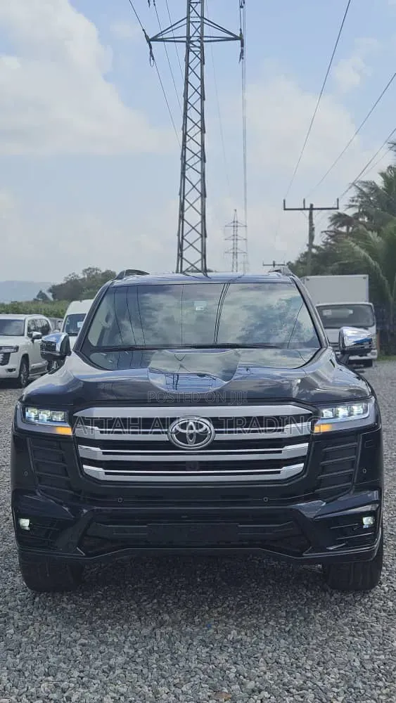 Toyota Land Cruiser 2024 Black