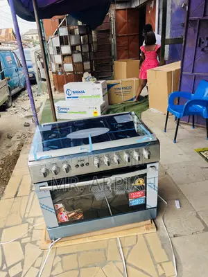 Exceptional Quality Ferre 2 Electric + 4 Gas Cooker
