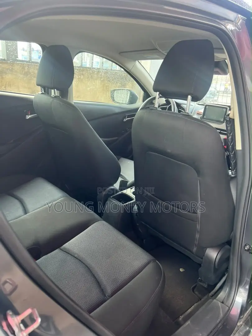 Toyota Yaris iA 1.5 FWD 2017 Black