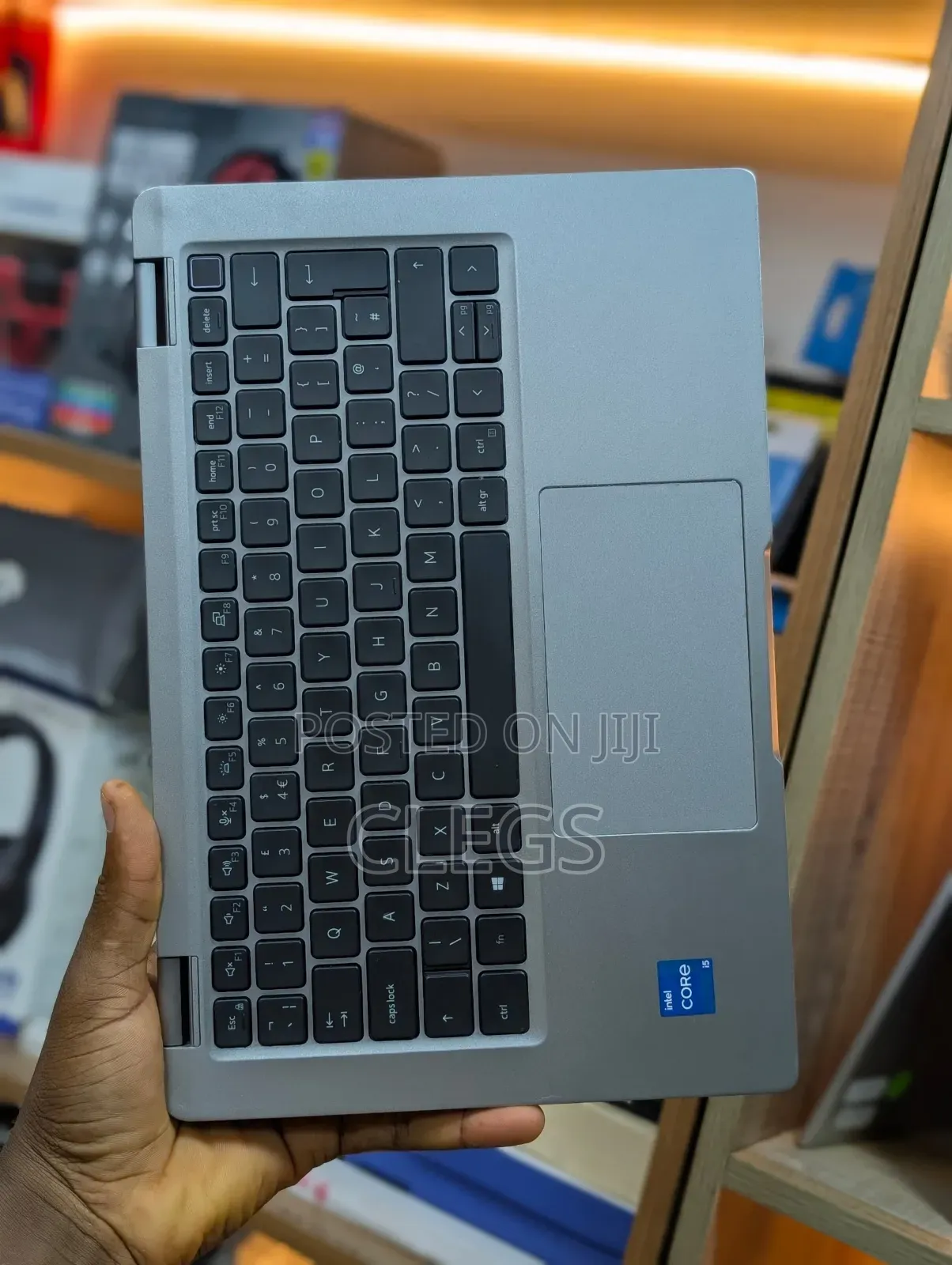 Laptop Dell Latitude 5320 16GB Intel Core i5 SSD 256GB