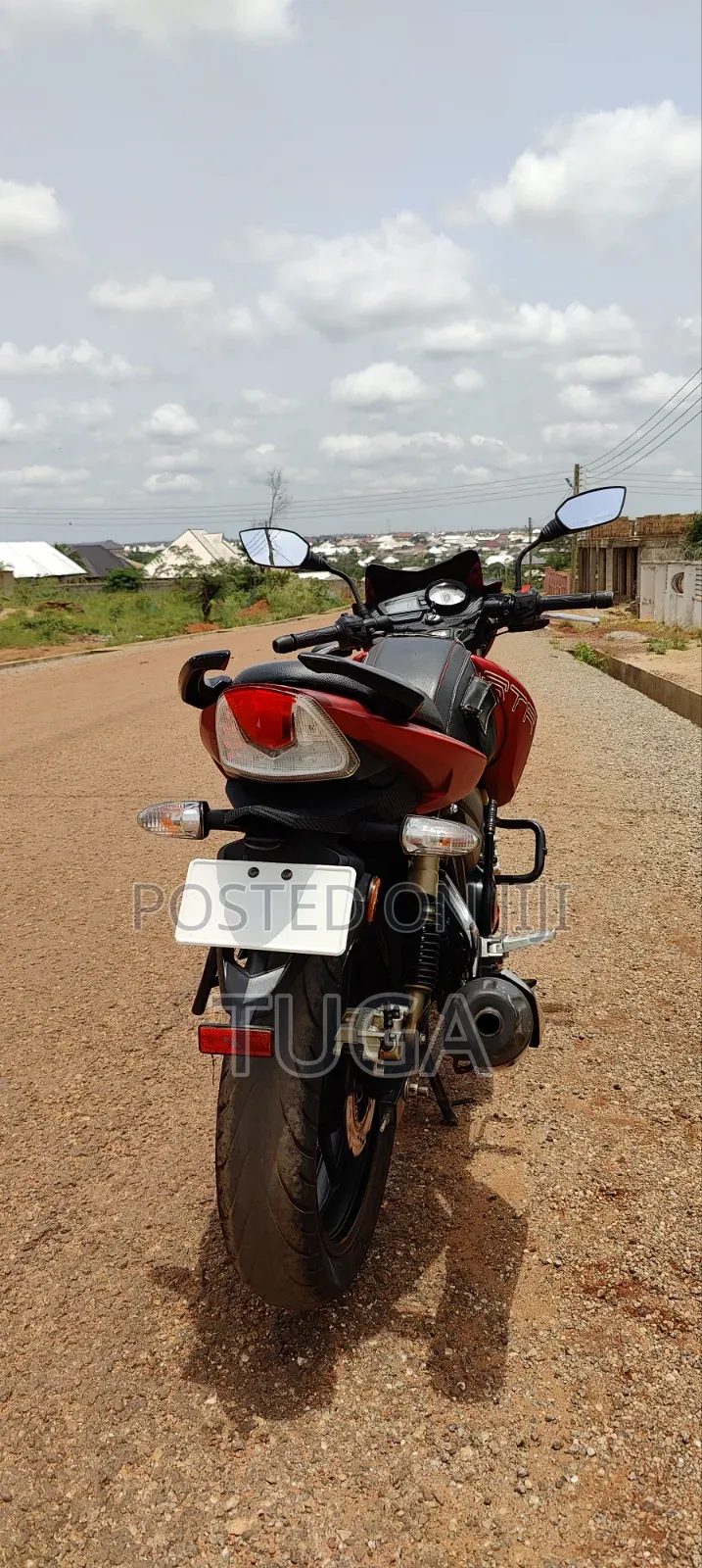 TVS Apache 180 RTR 2023 Red
