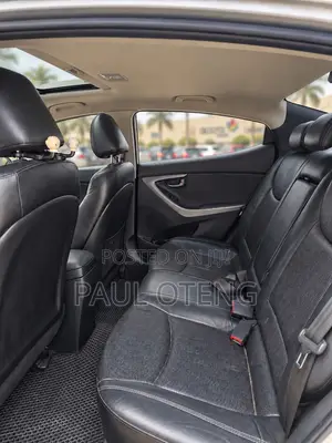 Hyundai Elantra Sport Sedan FWD (2.0L 4cyl 6A) 2016 White