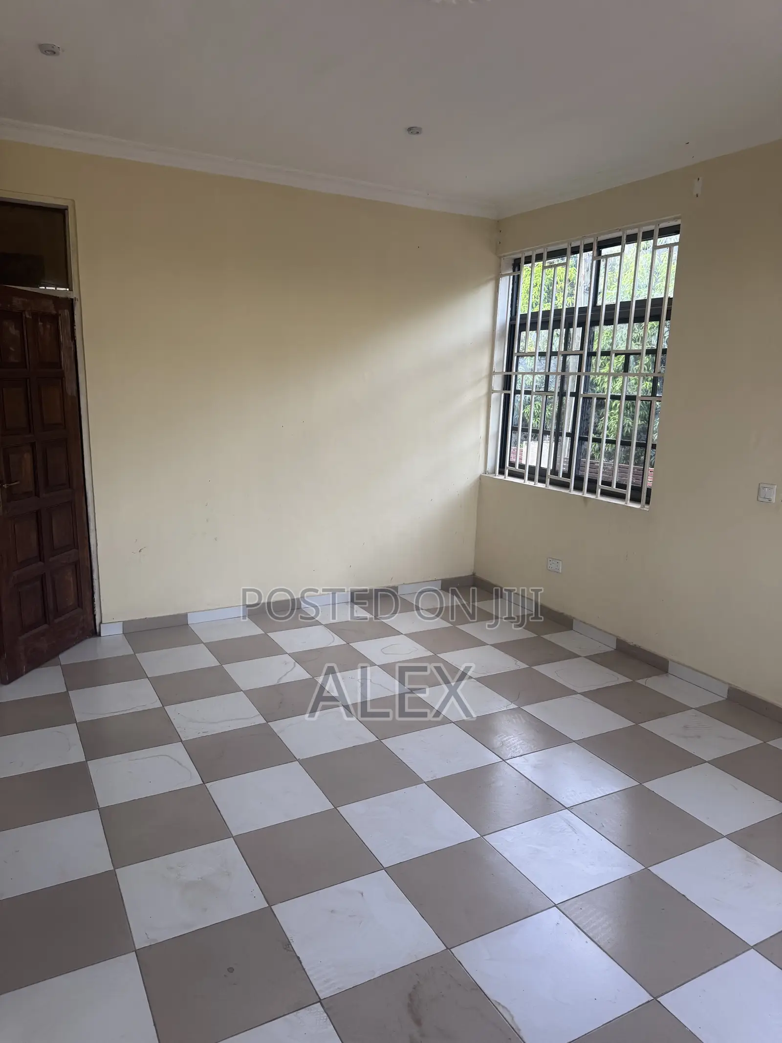 4bdrm Duplex in Ghanata Area for rent