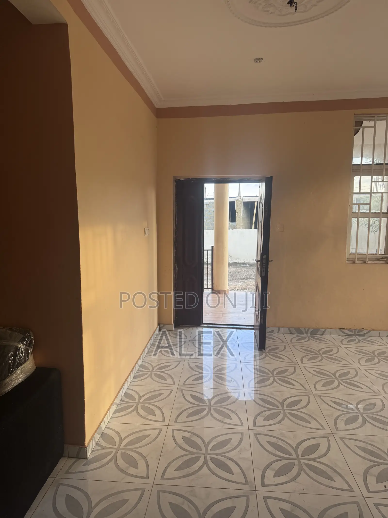 4bdrm Duplex in Ghanata Area for rent