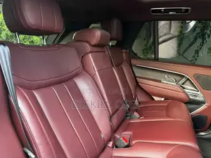 Land Rover Range Rover Vogue 2024 White