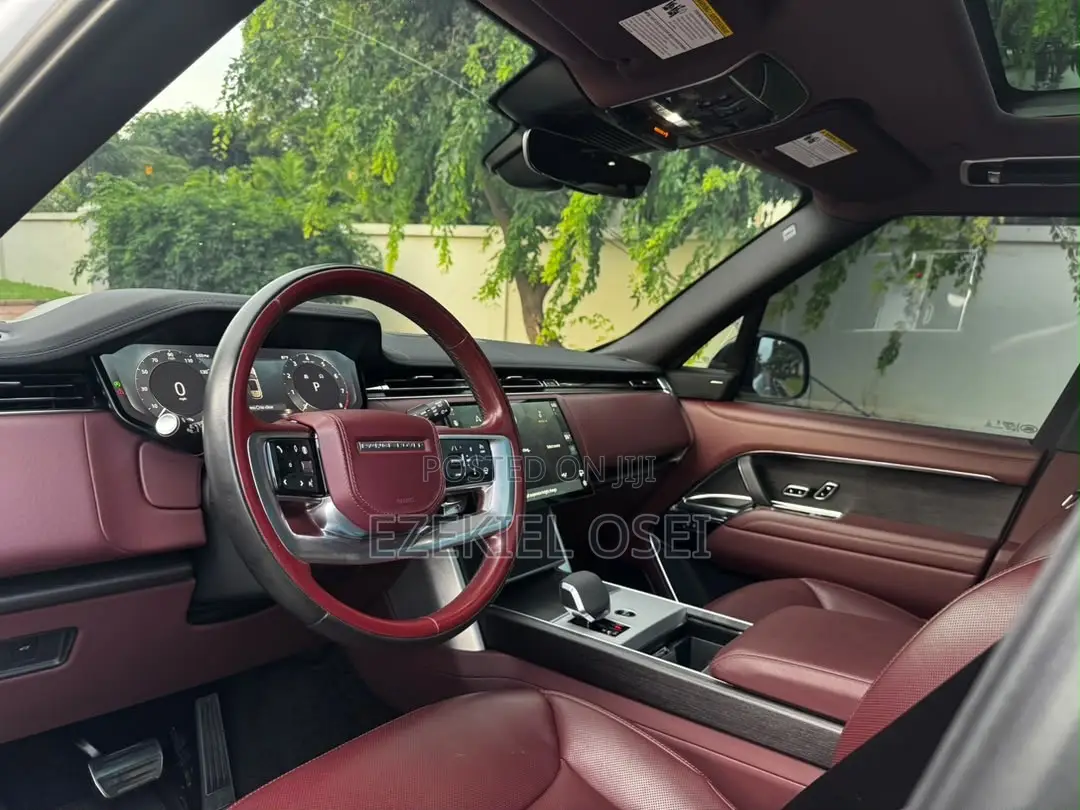 Land Rover Range Rover Vogue 2024 White