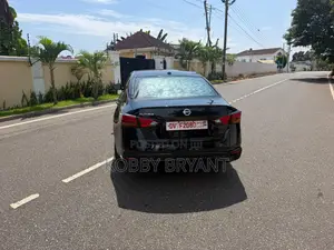 Nissan Altima 2019 Black