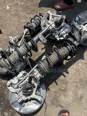 2024 Mitsubishi Outlander Front Shocks Complete