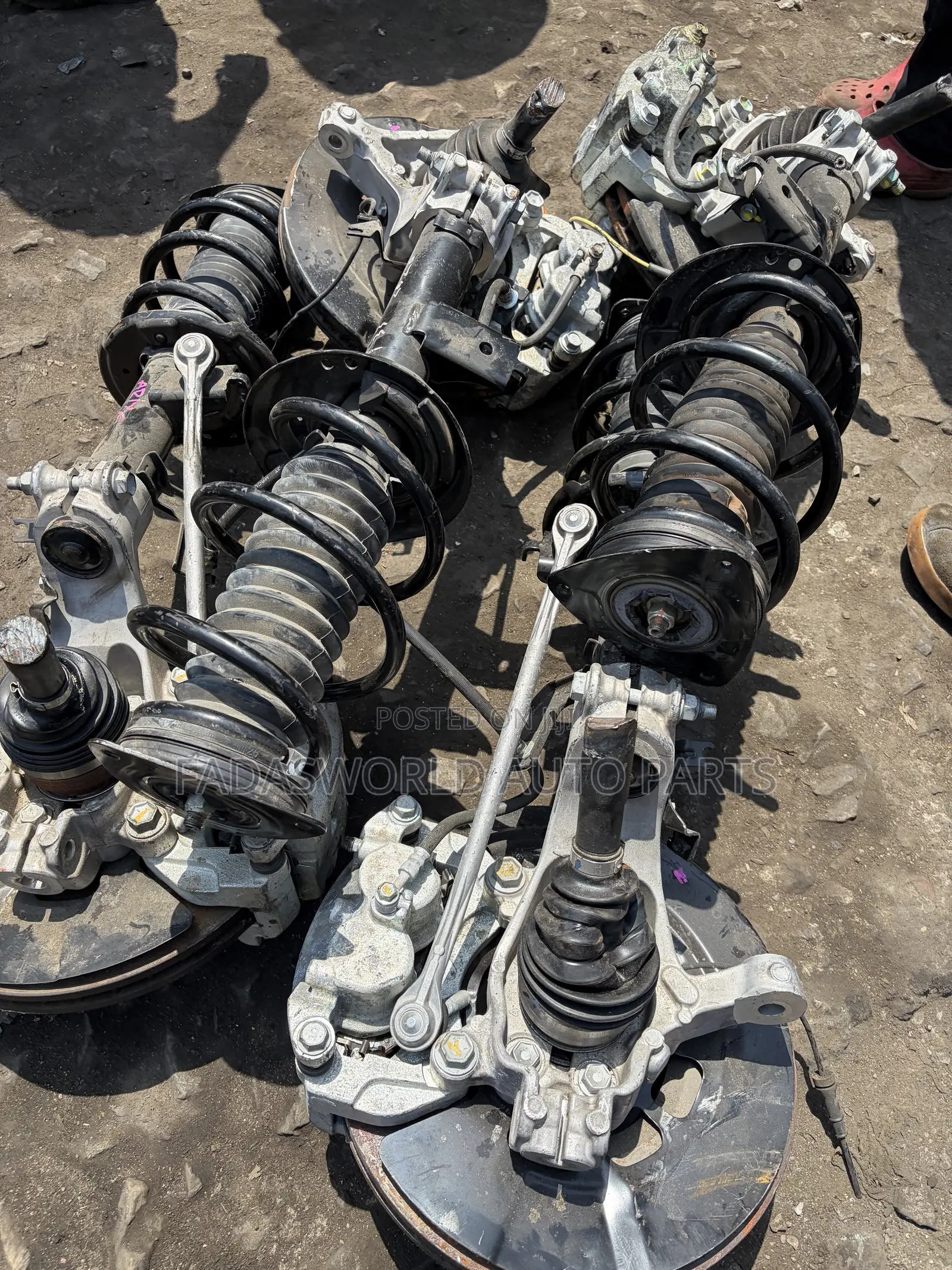 2024 Mitsubishi Outlander Front Shocks Complete