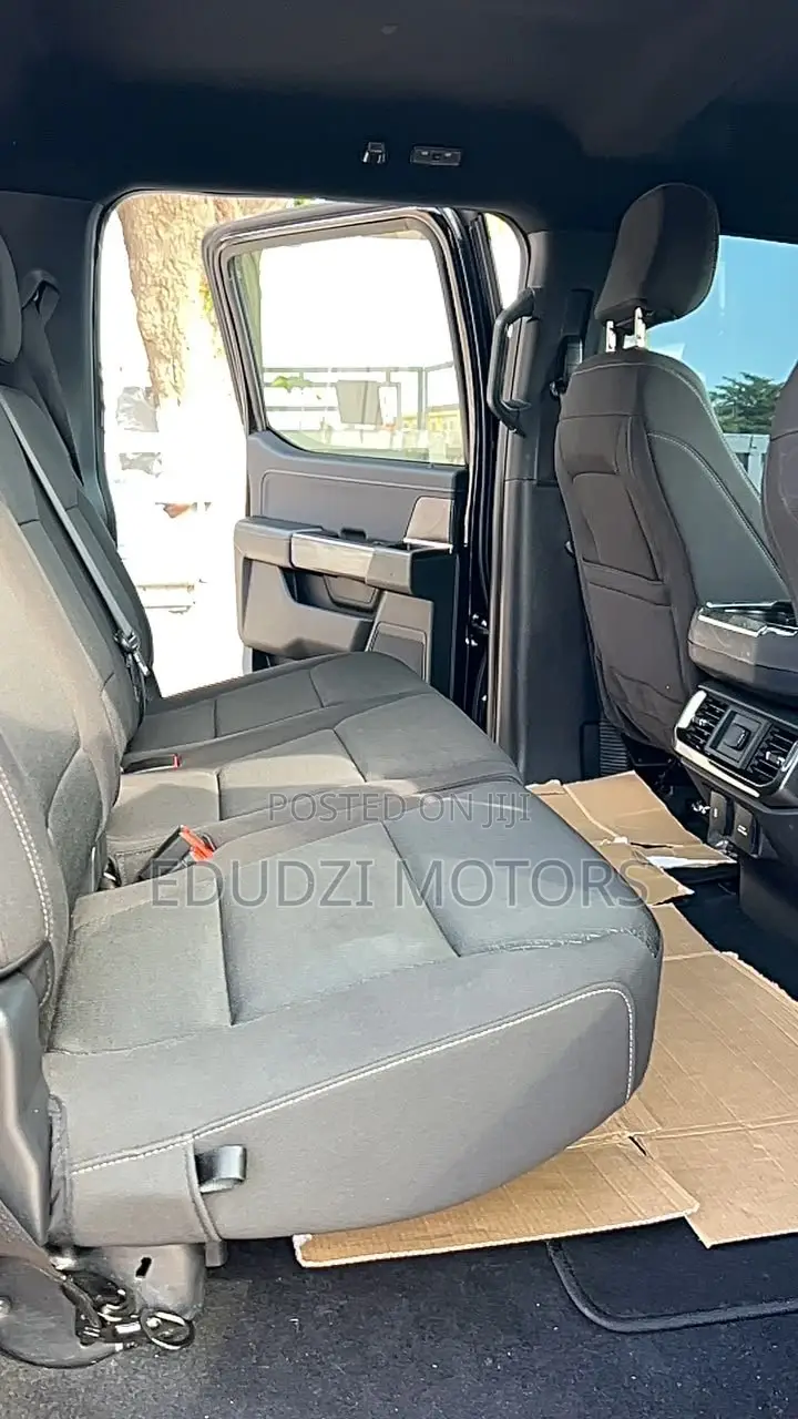 Ford F-150 XLT 2023 Black
